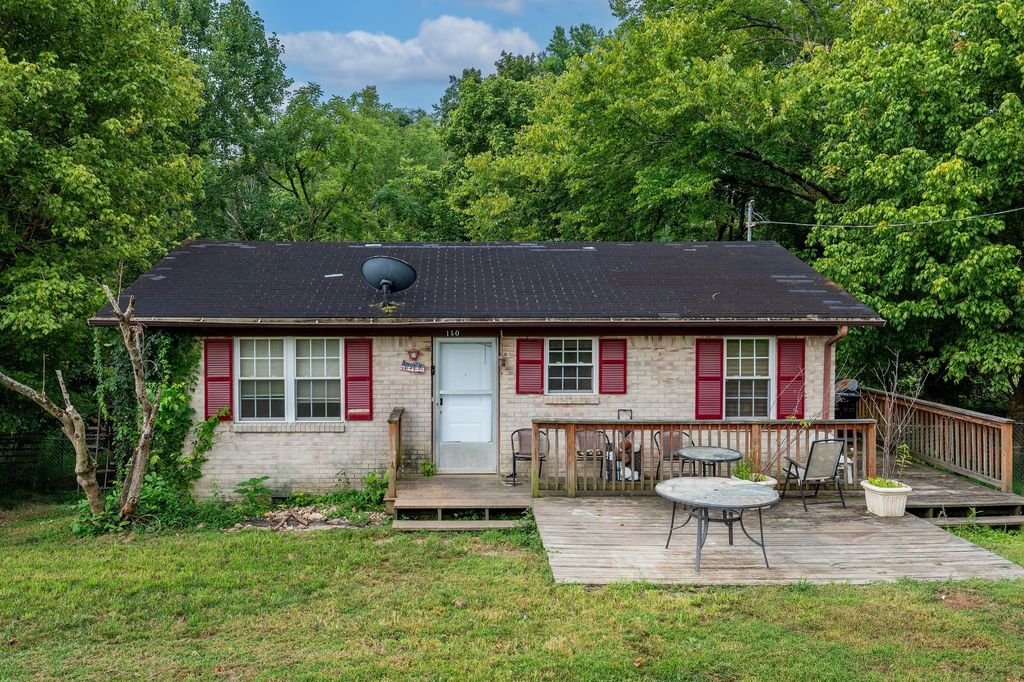 150 Christie Cir, Red Boiling Springs