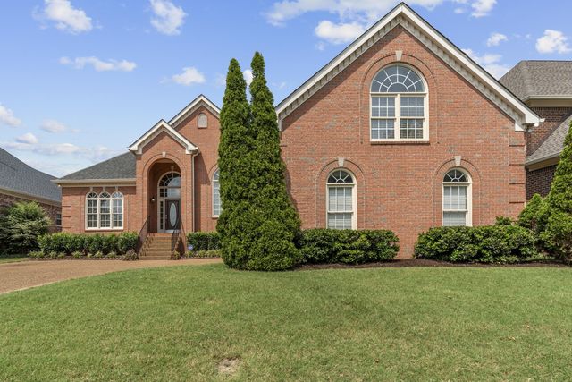 123 Gallagher Dr, Franklin