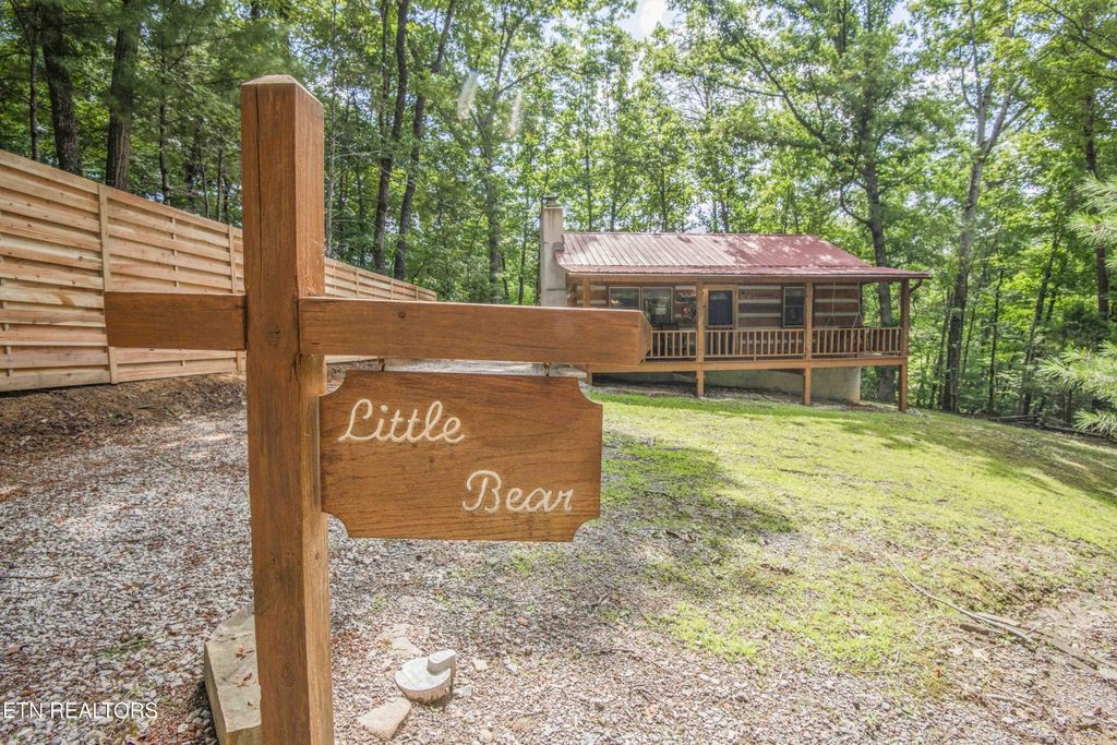 1510 Dawn Lane, Sevierville