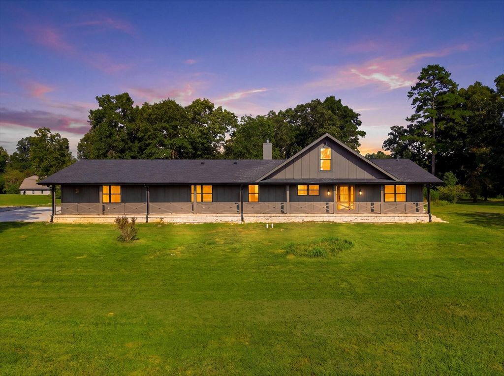 965 Lofton Lane, Chickamauga