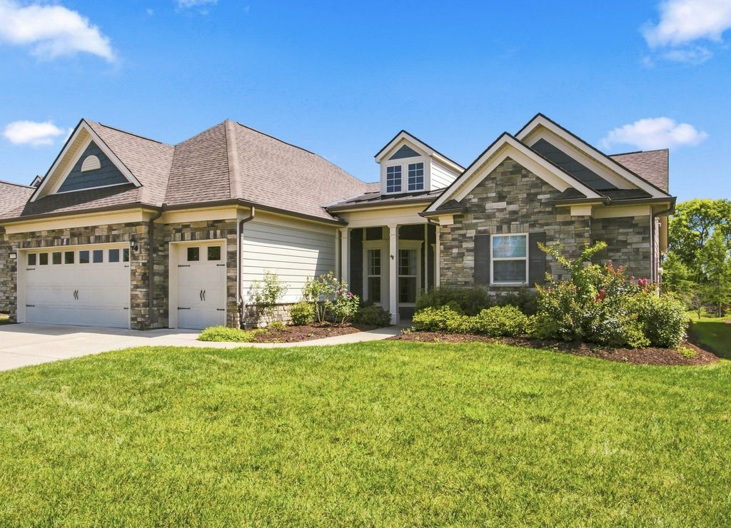 1022 Coffee Rdg, Spring Hill