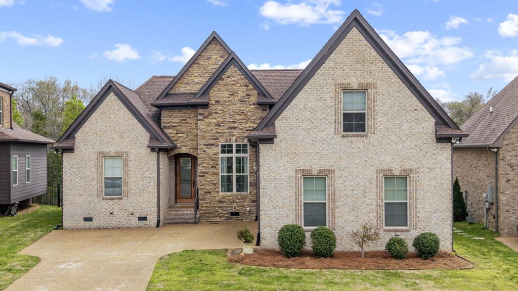 193 Karen Dr, Mount Juliet