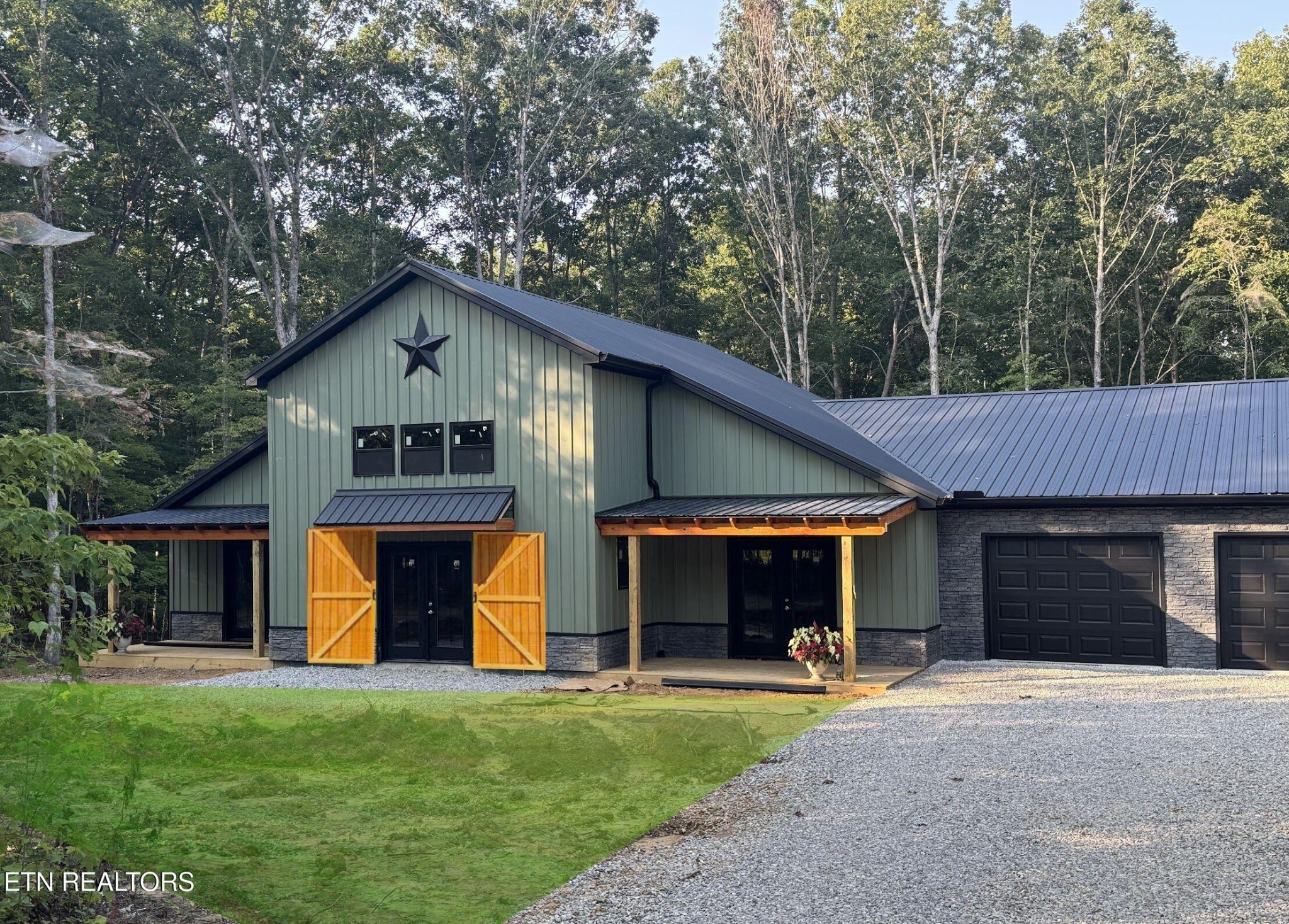 Photo of Listing #3513067