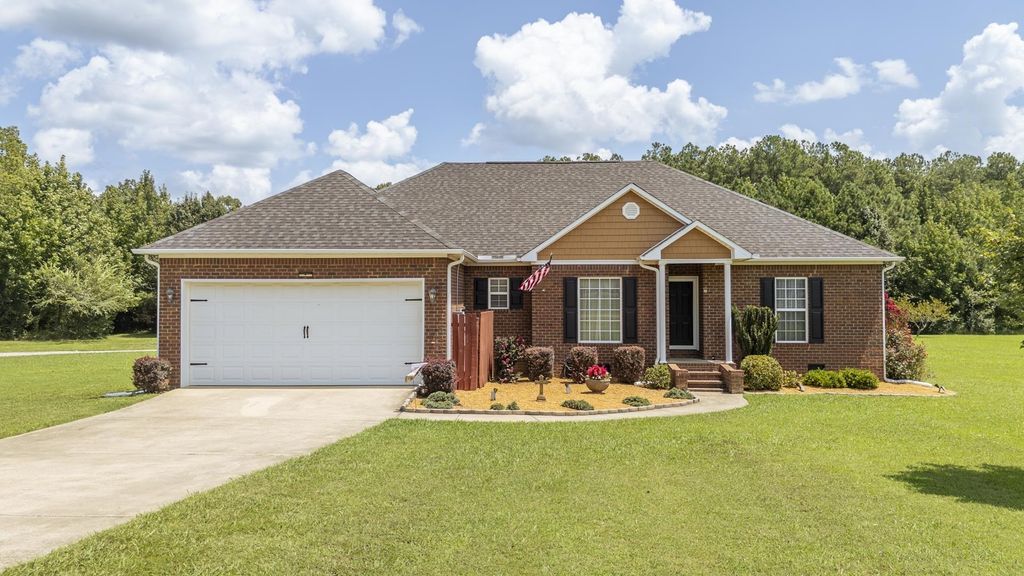 625 Twelve Oaks Dr, Adamsville