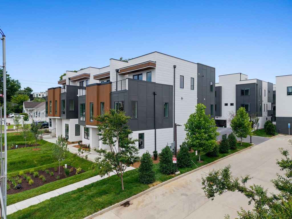 602 Southgate Avenue E, Nashville