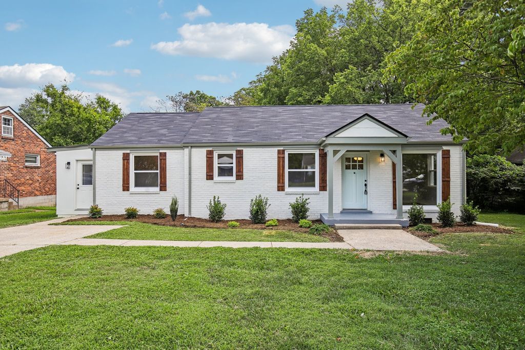 209 Ridgeway Dr, Nashville