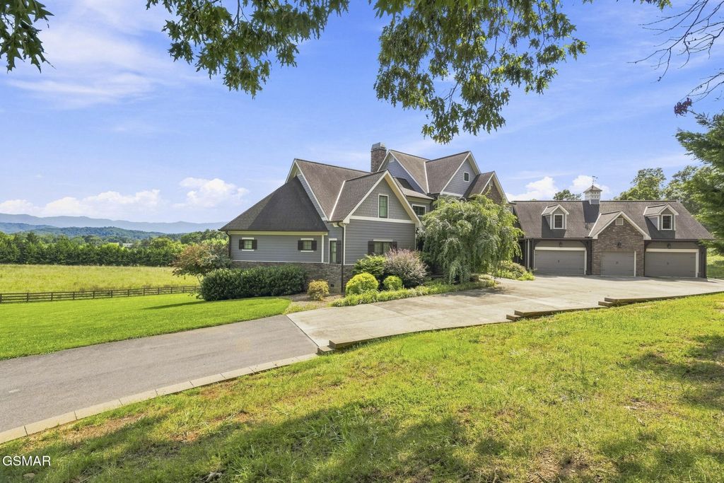 759 Cummings Chapel Road, Sevierville