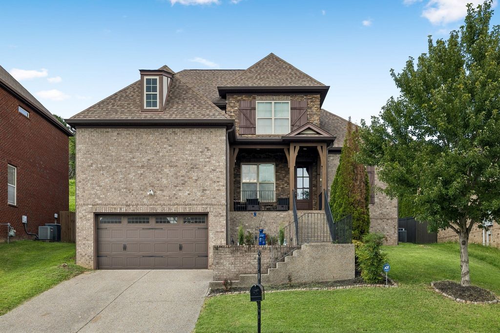 4136 Stone Hall Blvd, Hermitage