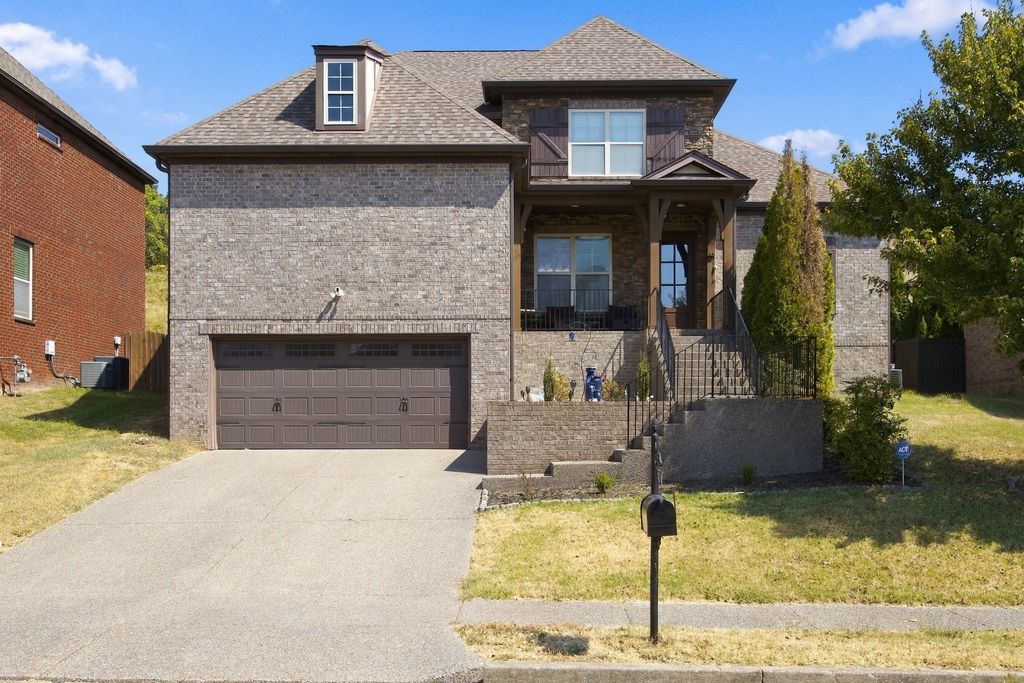4136 Stone Hall Blvd, Hermitage