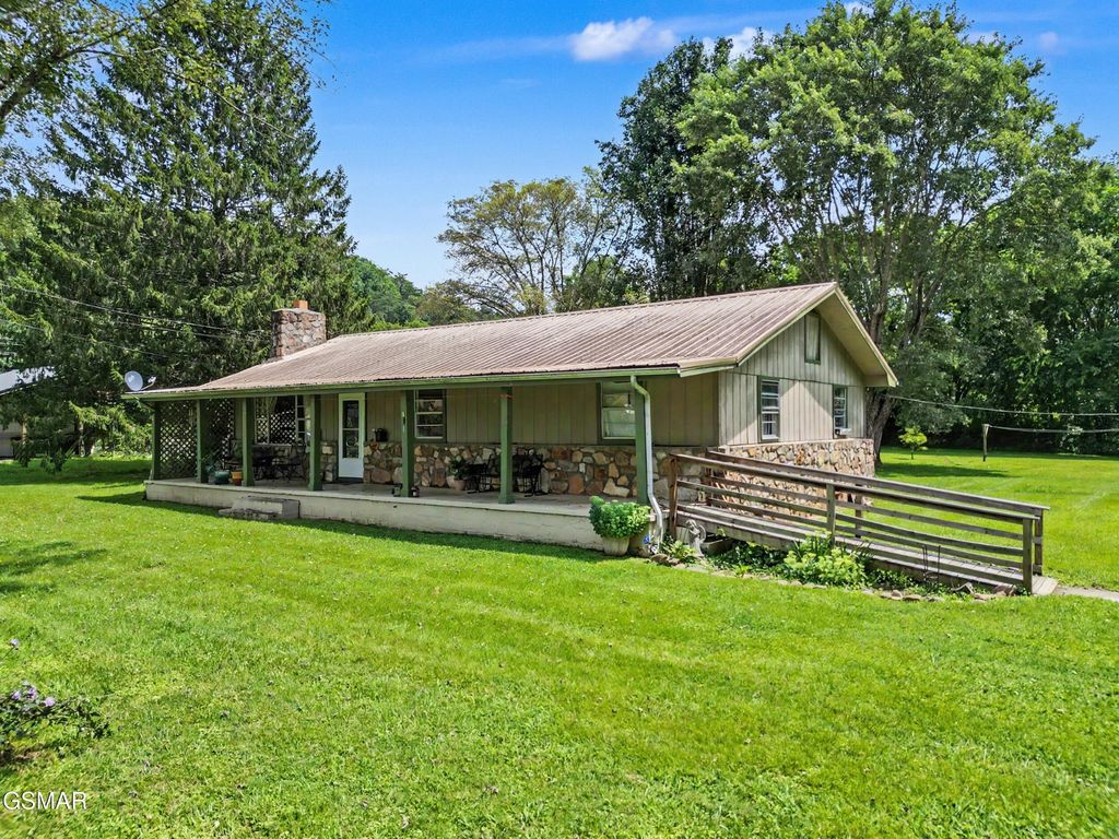 115 Dunn Way, Cosby