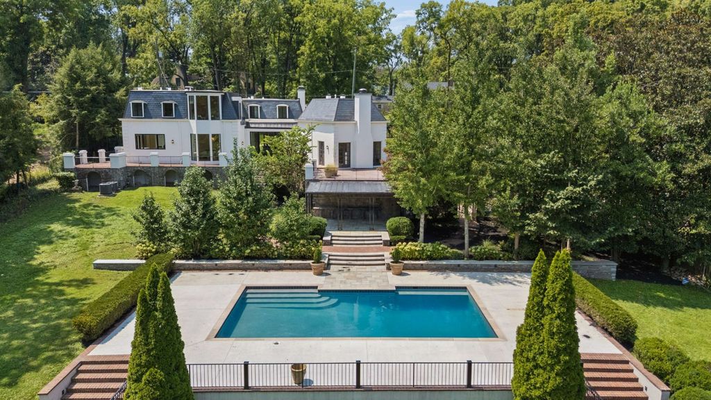 110 Lynnwood Blvd, Nashville