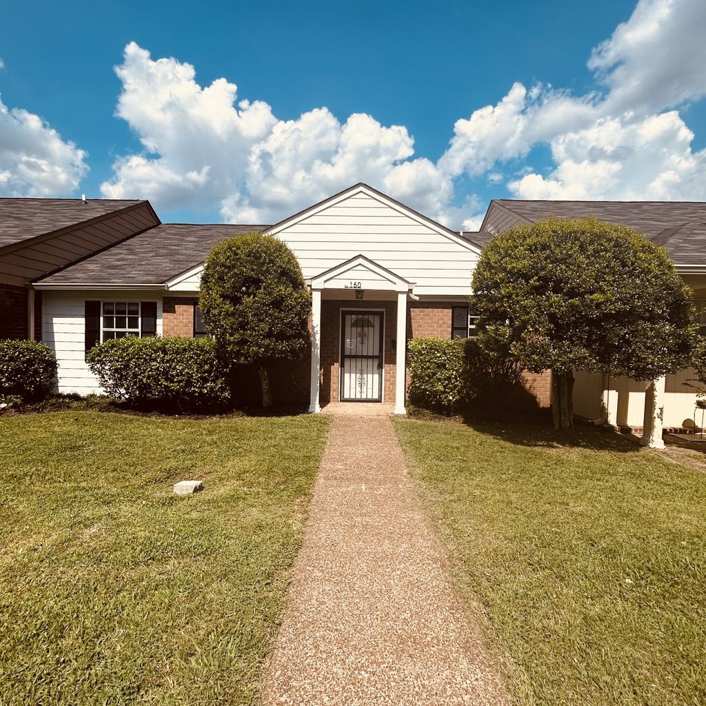 5600 Country Dr 160, Nashville