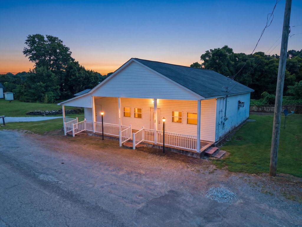 43 Blanche Rd, Taft