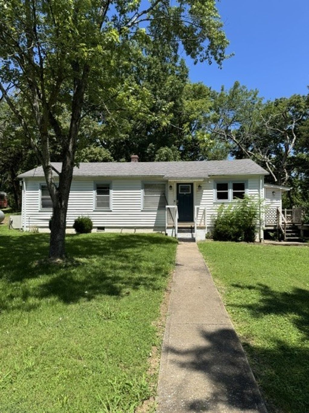 6334 Hills Chapel Rd, Nashville