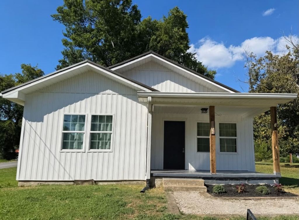 101 Joe St, Waverly