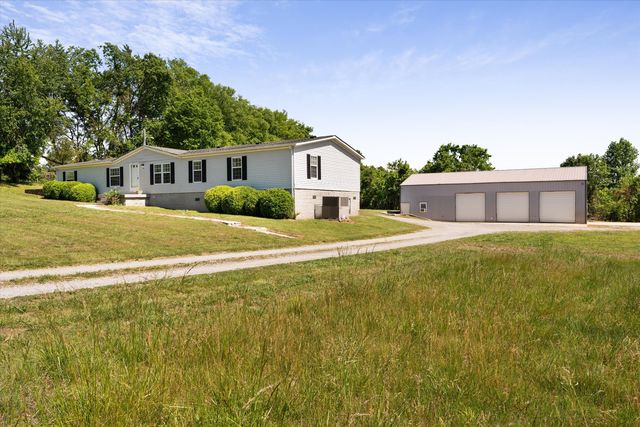 8011 Palmore Hollow Ln, Nolensville