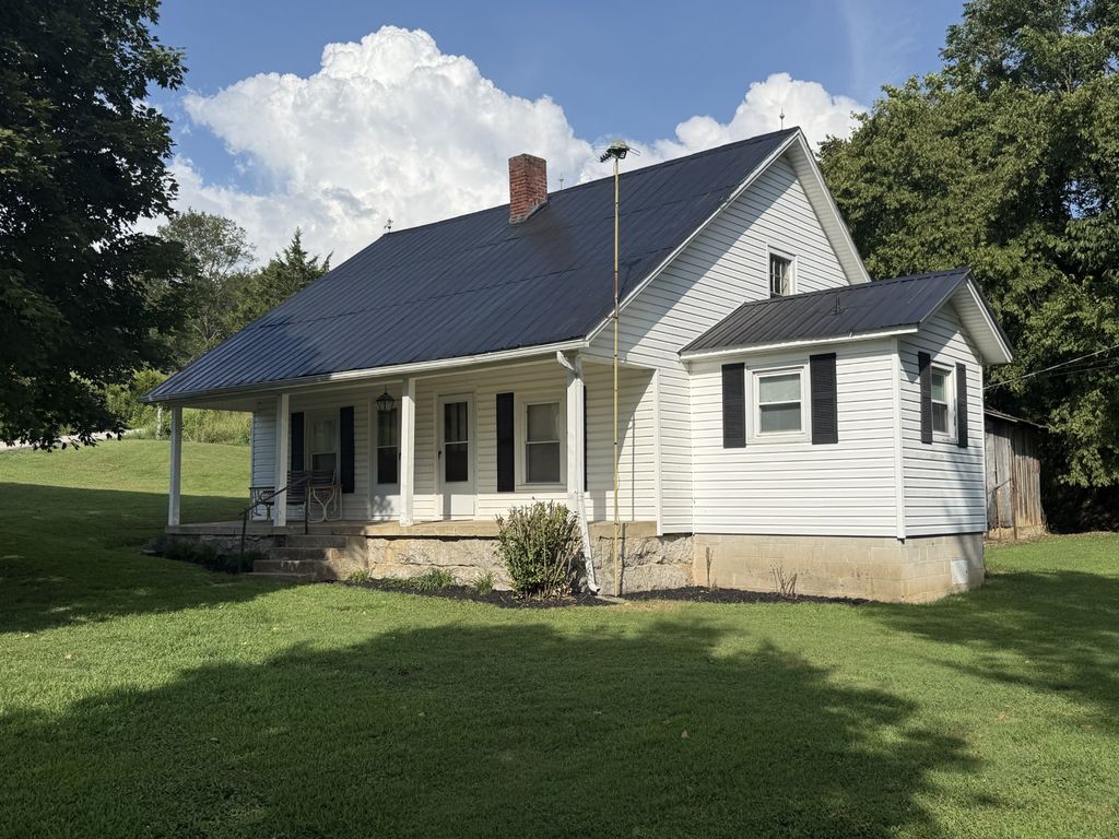 328 Young Branch Rd, Dixon Springs