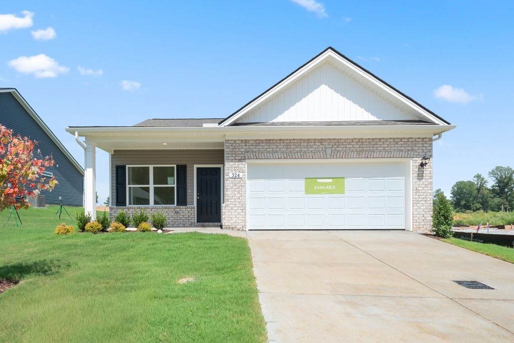 324 Claude Circle, Clarksville
