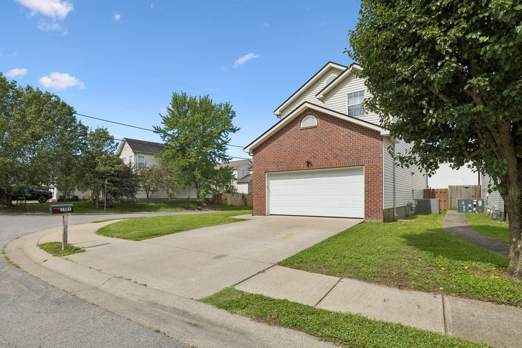 1501 Bell Trace Dr, Antioch