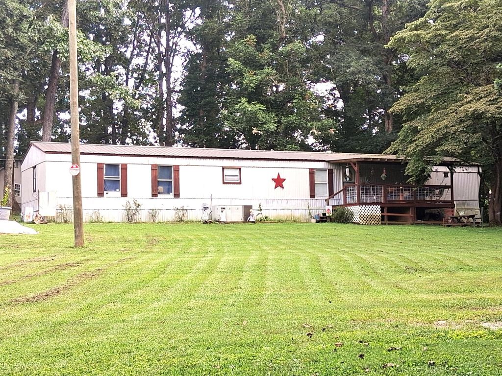 526 Forkners Chapel Rd, Sweetwater