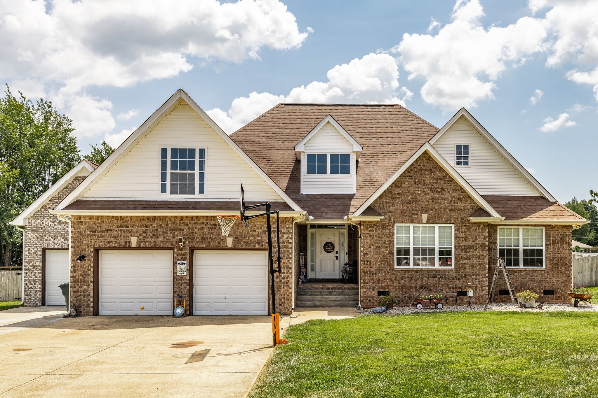 Photo for MLS 3513860 in 124 Emma Dr Portland, TN - 37148
