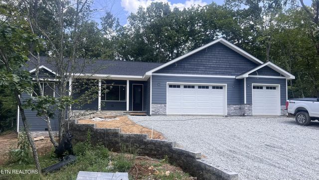 20 Rolling Green Court, Crossville