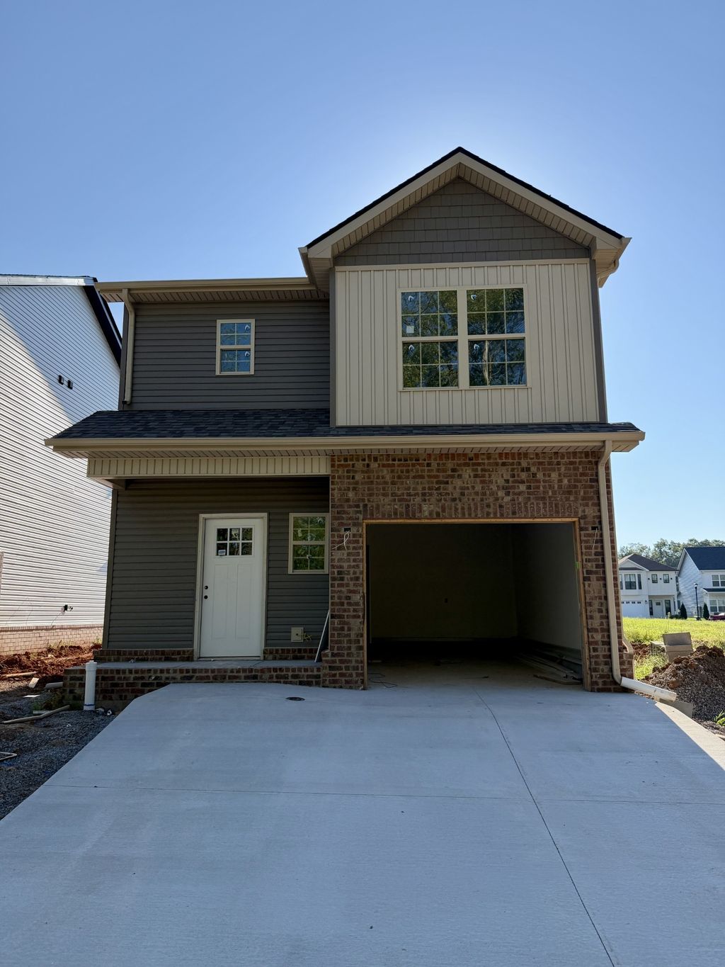 46 Charleston Cove, Clarksville