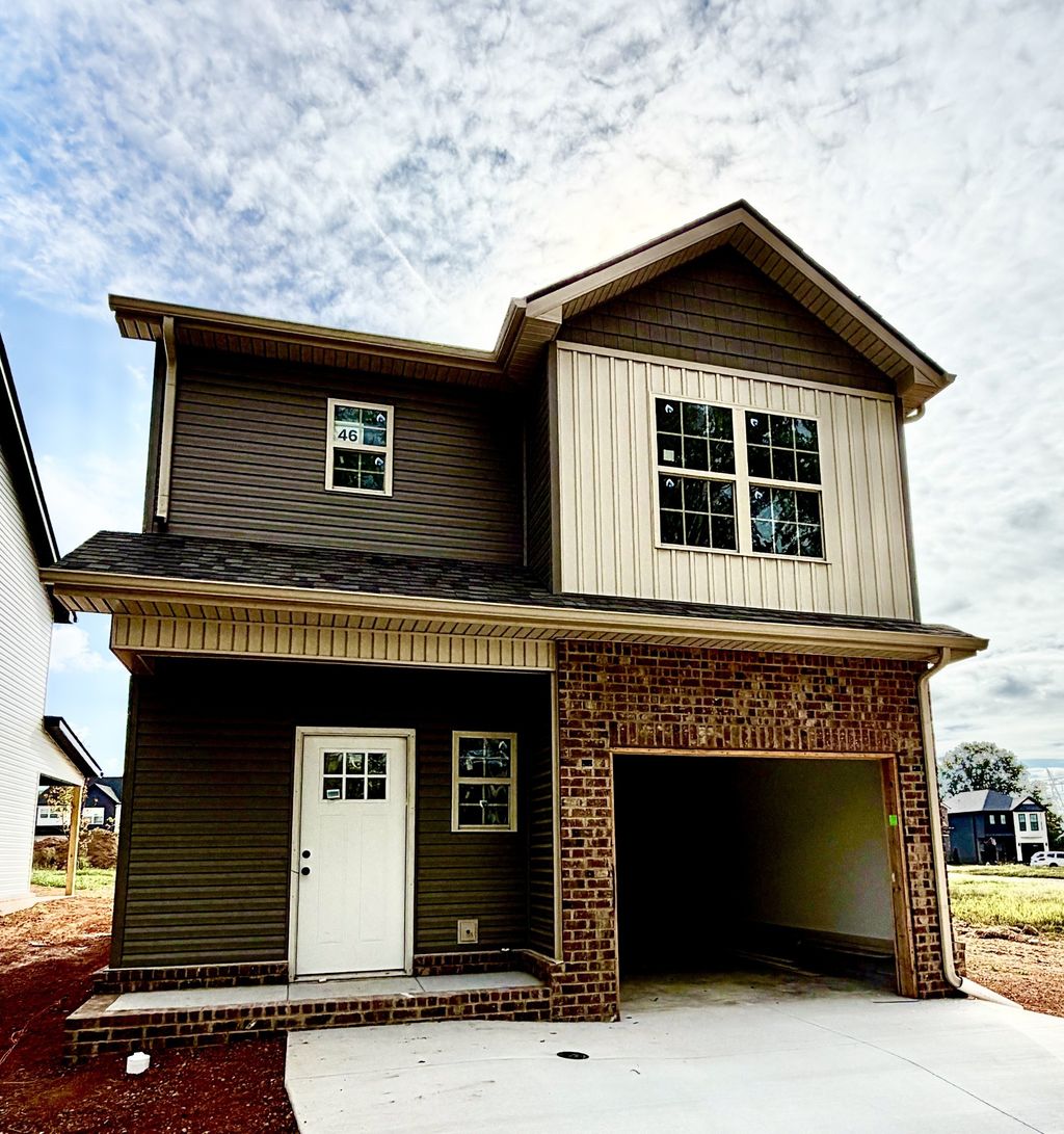 46 Charleston Cove, Clarksville