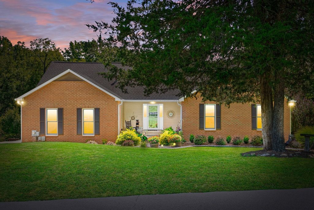 2024 Hunters Pl, Mount Juliet