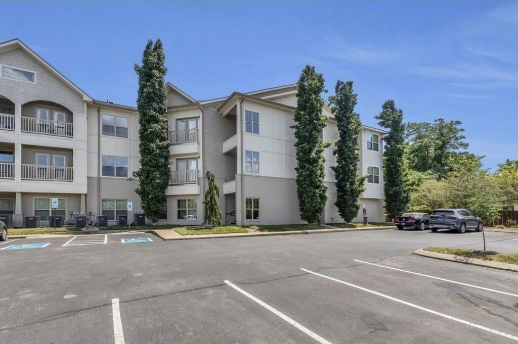 2197 Nolensville Pike 327, Nashville
