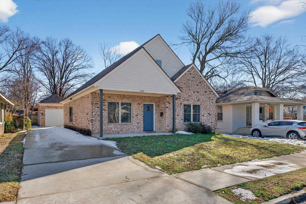668 Hawthorne St, Memphis