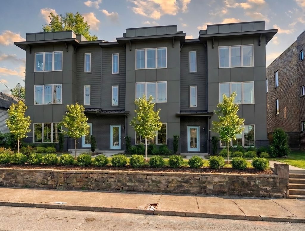 15 N Hill St B, Nashville