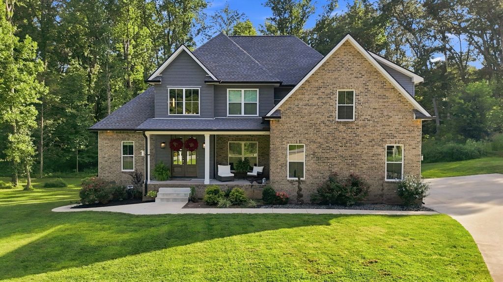 2988 W Mor Dr, Clarksville