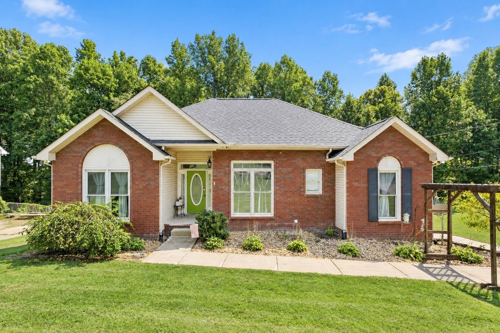 183 Hickory Hollow Dr, Dickson