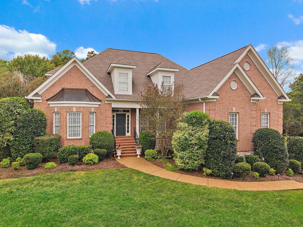 330 Fountainbrooke Dr, Brentwood