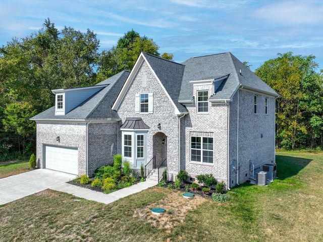 631 Silva Ln, Nolensville