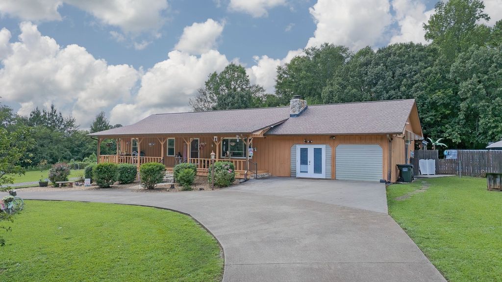1798 County Road 700, Riceville