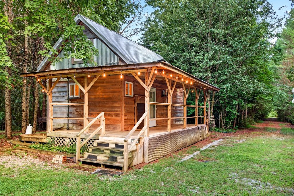 156 Sunshine Mountain Lane, Mc Minnville