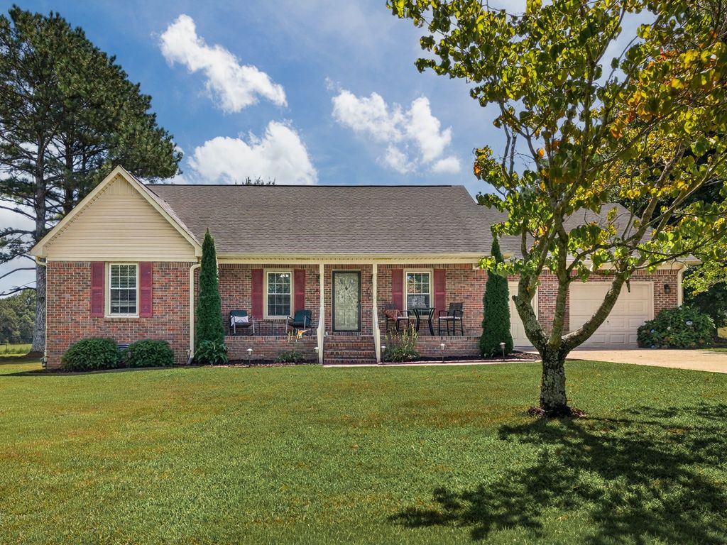 4023 Belle Orchard Dr, Fayetteville
