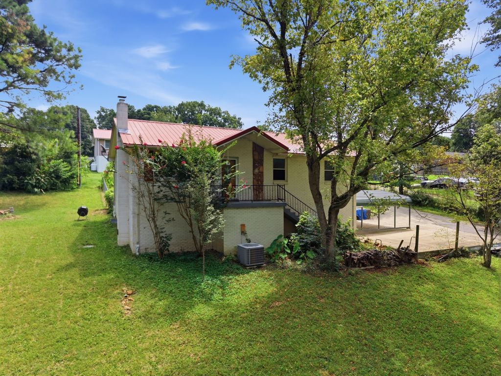 100 Madrid Ct, Ashland City