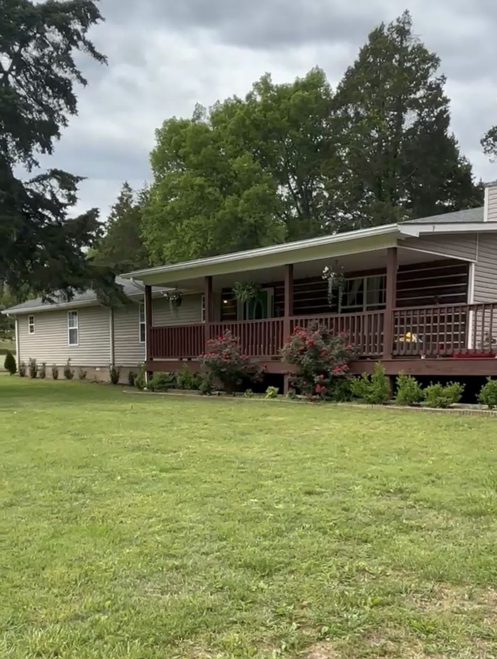 257 Glen Holliday Rd, Indian Mound