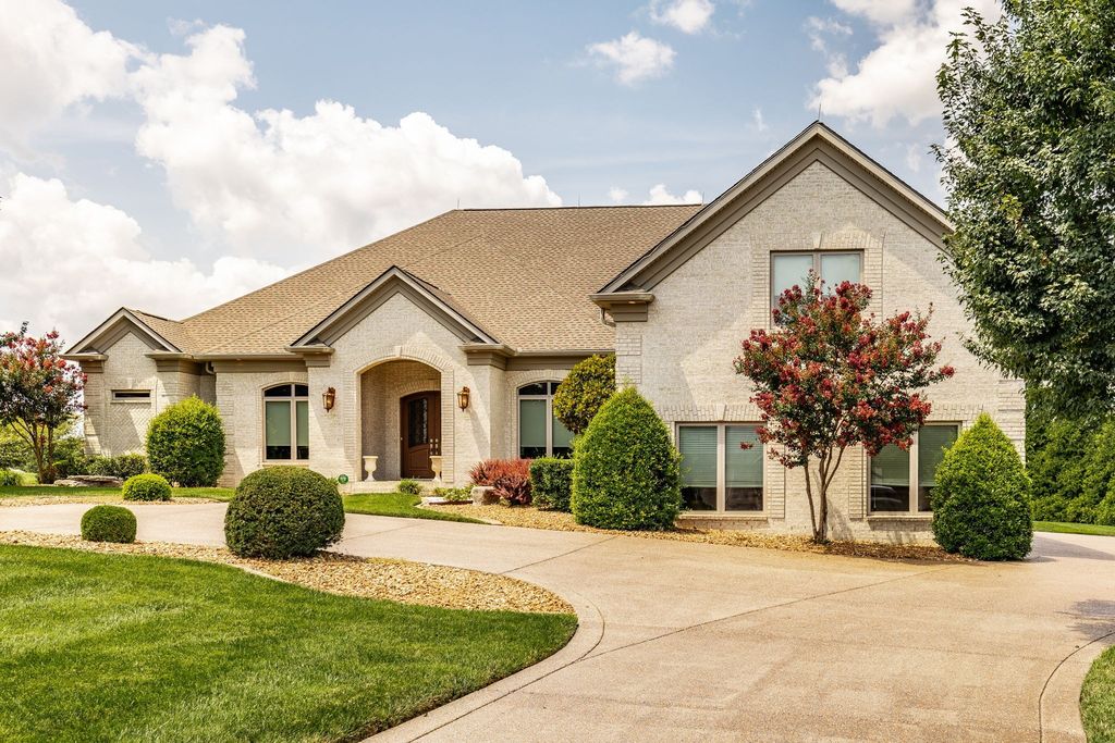 103 Tattnall Ct, Gallatin