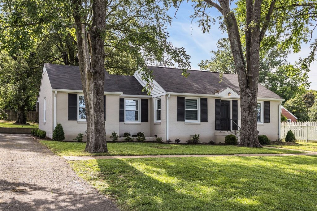 123 White Bridge Pike, Nashville