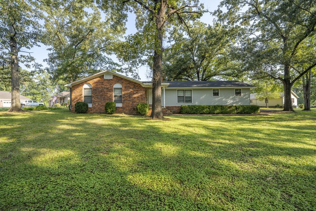 341 Somerset Loop, Savannah