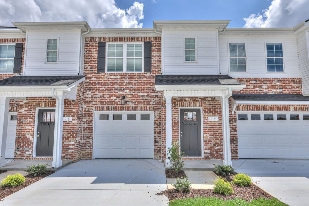 27 Hardwood Rd, Tullahoma