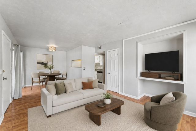 810 Bellevue Rd 183, Nashville