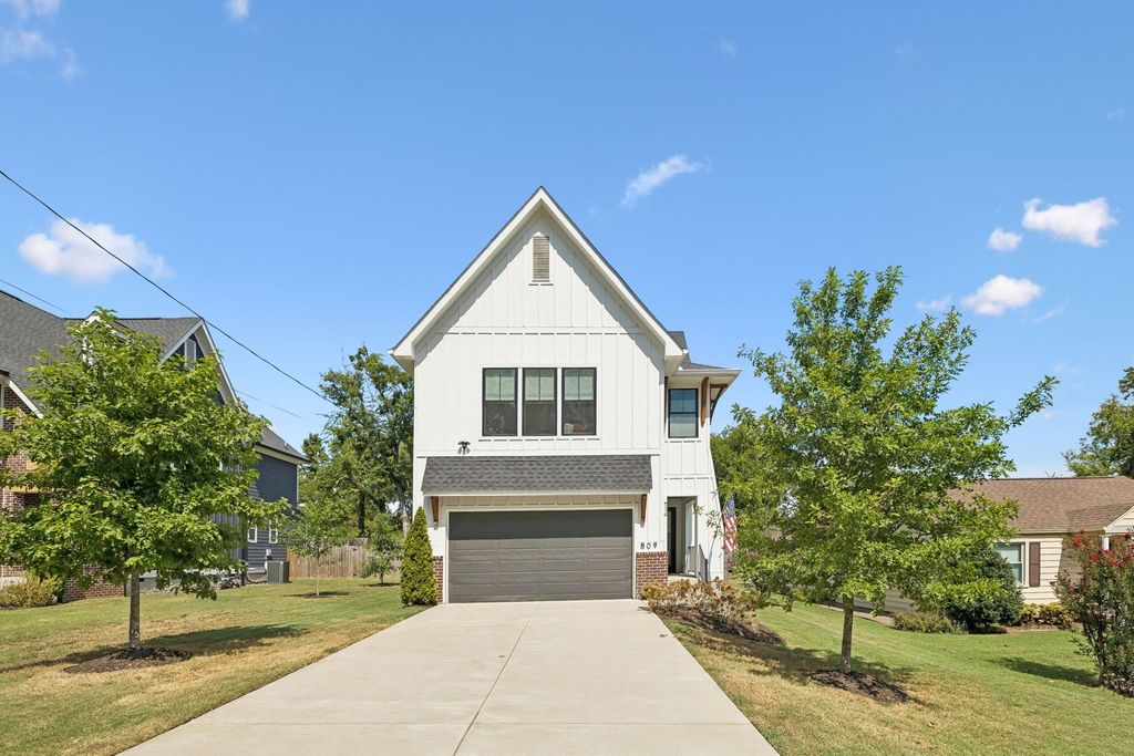 809 Gwynn Dr, Nashville