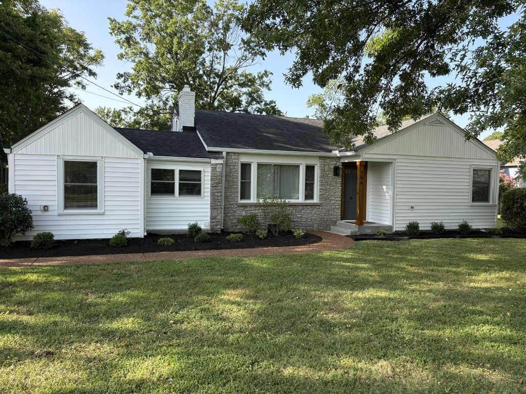 506 W Sunset Dr, Lebanon