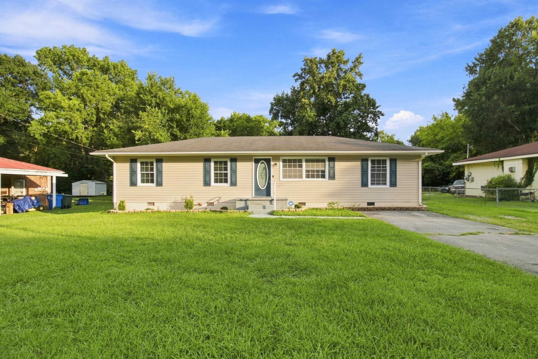 Photo of Listing #3515359