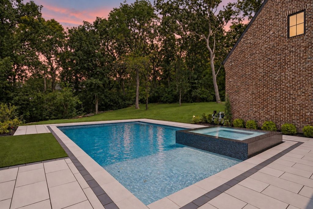 4520 Shys Hill Rd, Nashville
